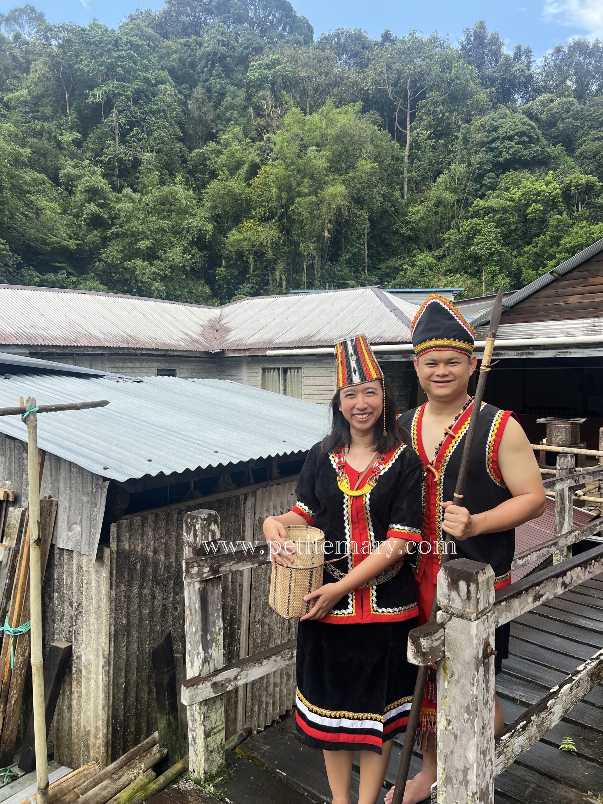 Longhouse in Sarawak – What it’s like living with Bidayuh tribe