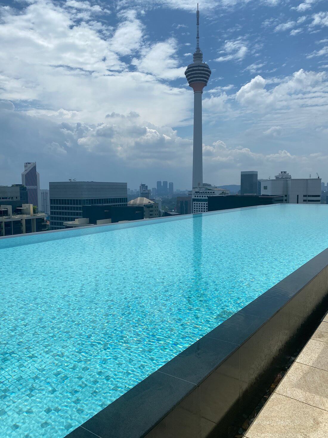 Best Rooftop Pools In Kuala Lumpur 3