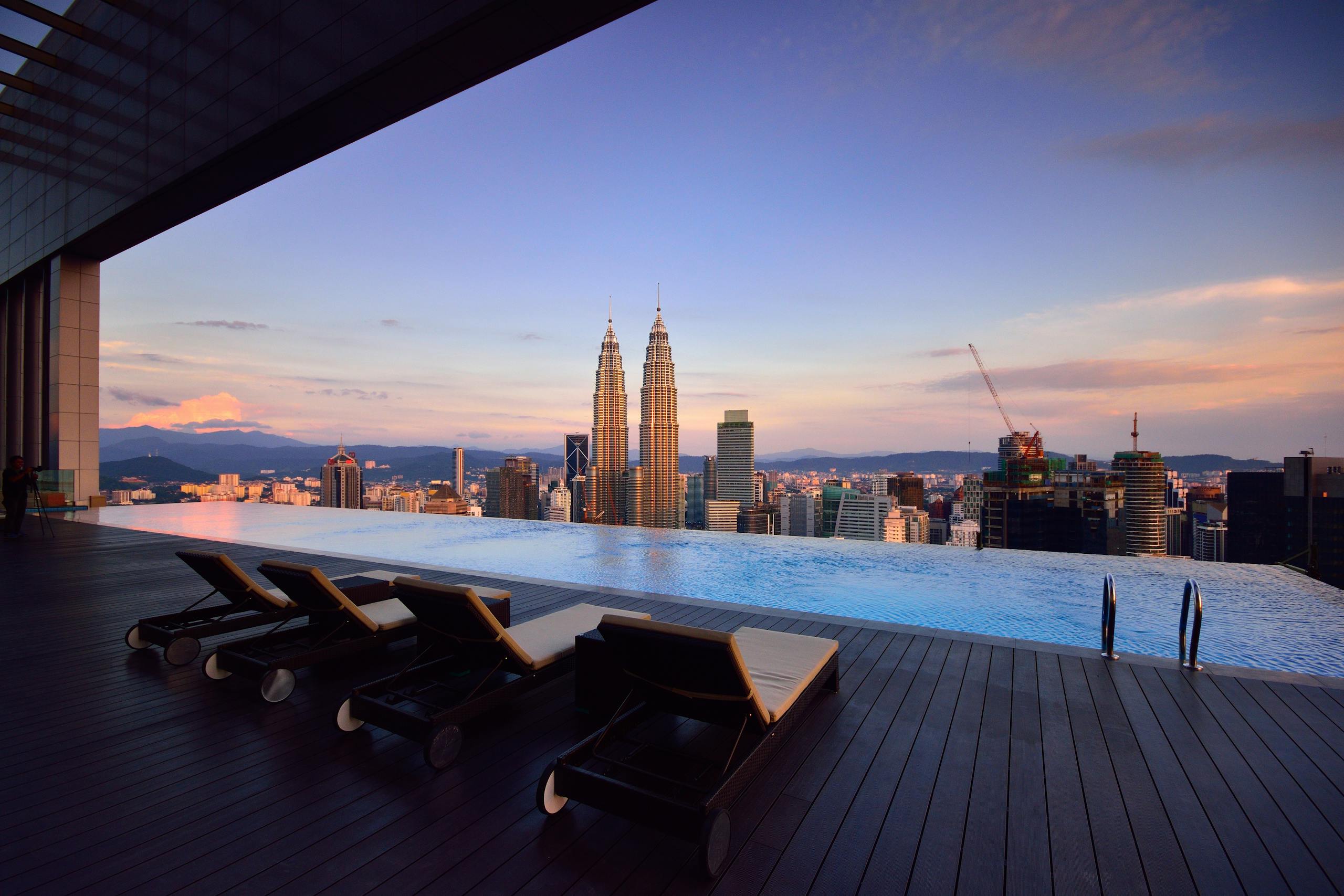 Best Rooftop Pools In Kuala Lumpur 1